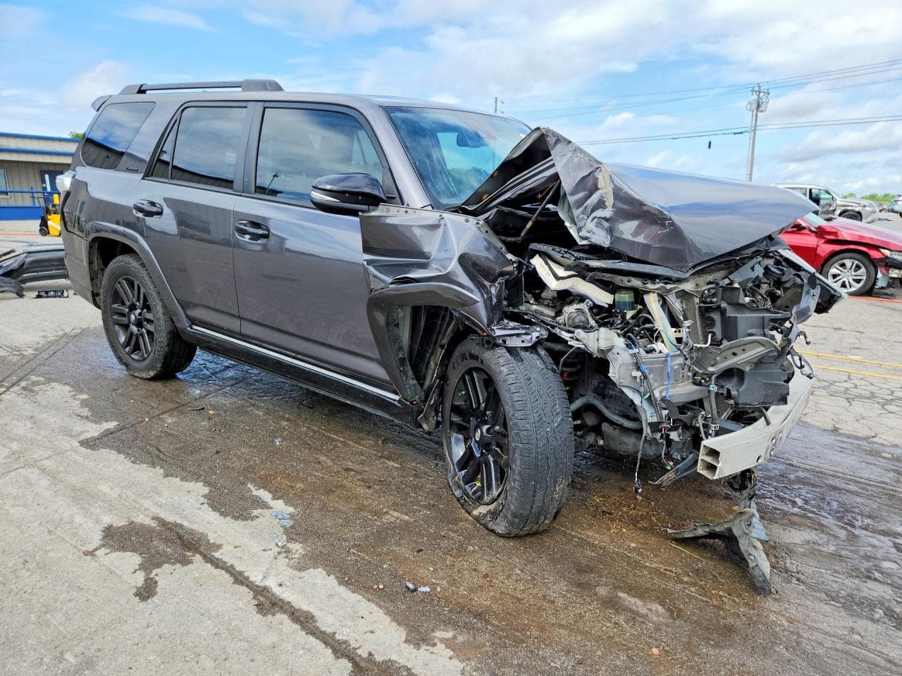 2020 Toyota 4Runner Nightshade Edition - foto 4