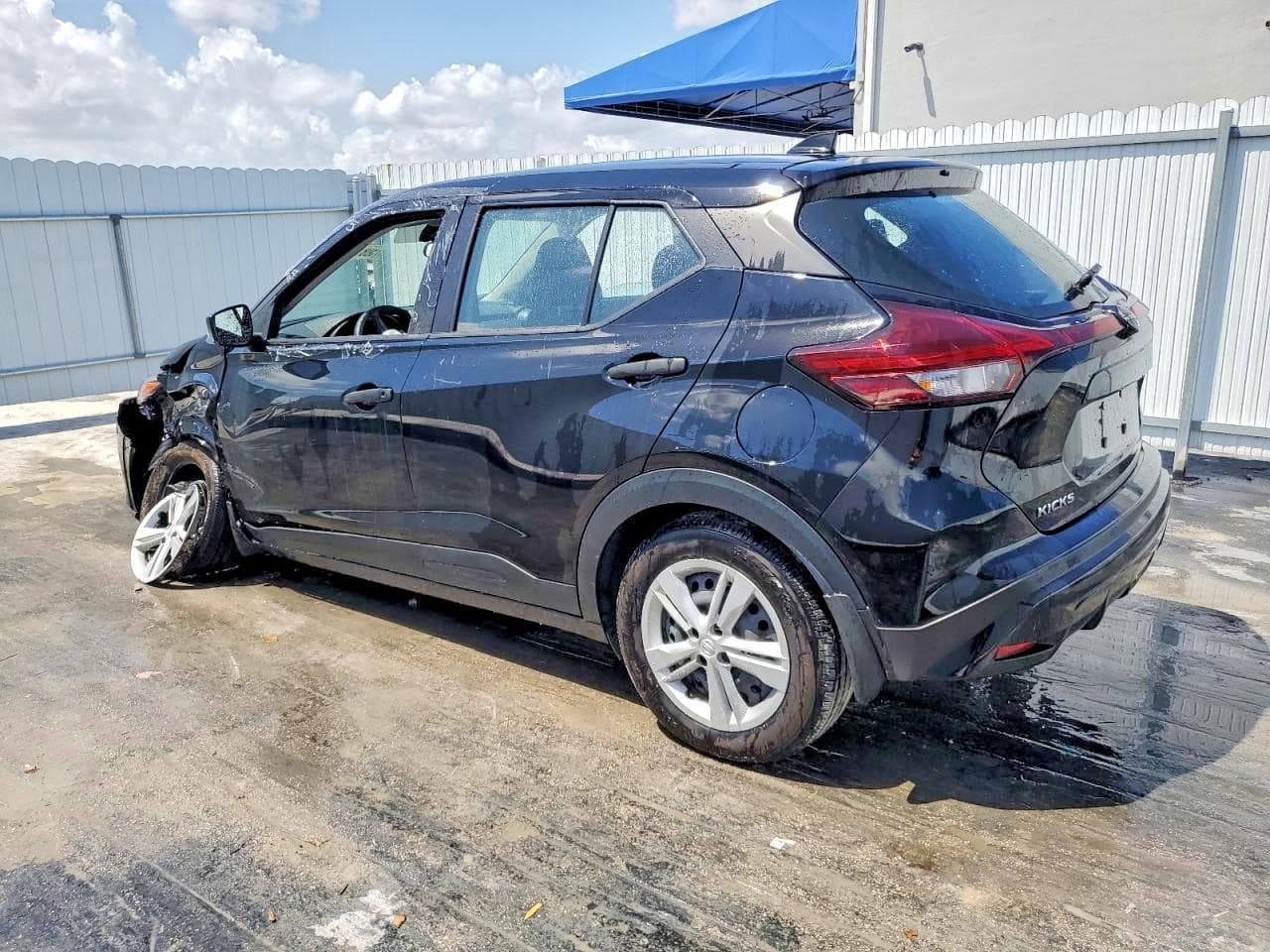 2023 Nissan Kicks S - foto 2