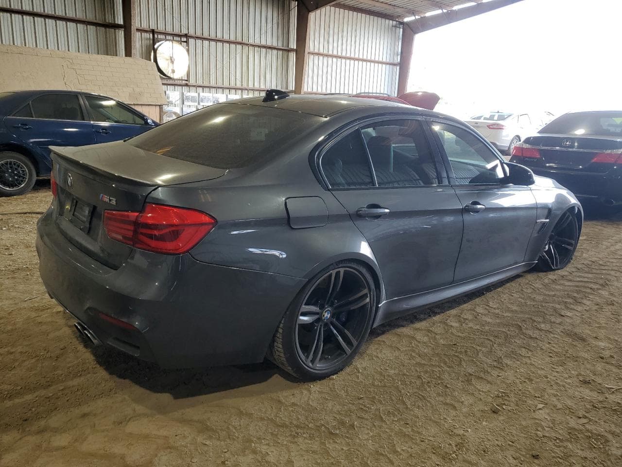 2017 BMW M3 - foto 3