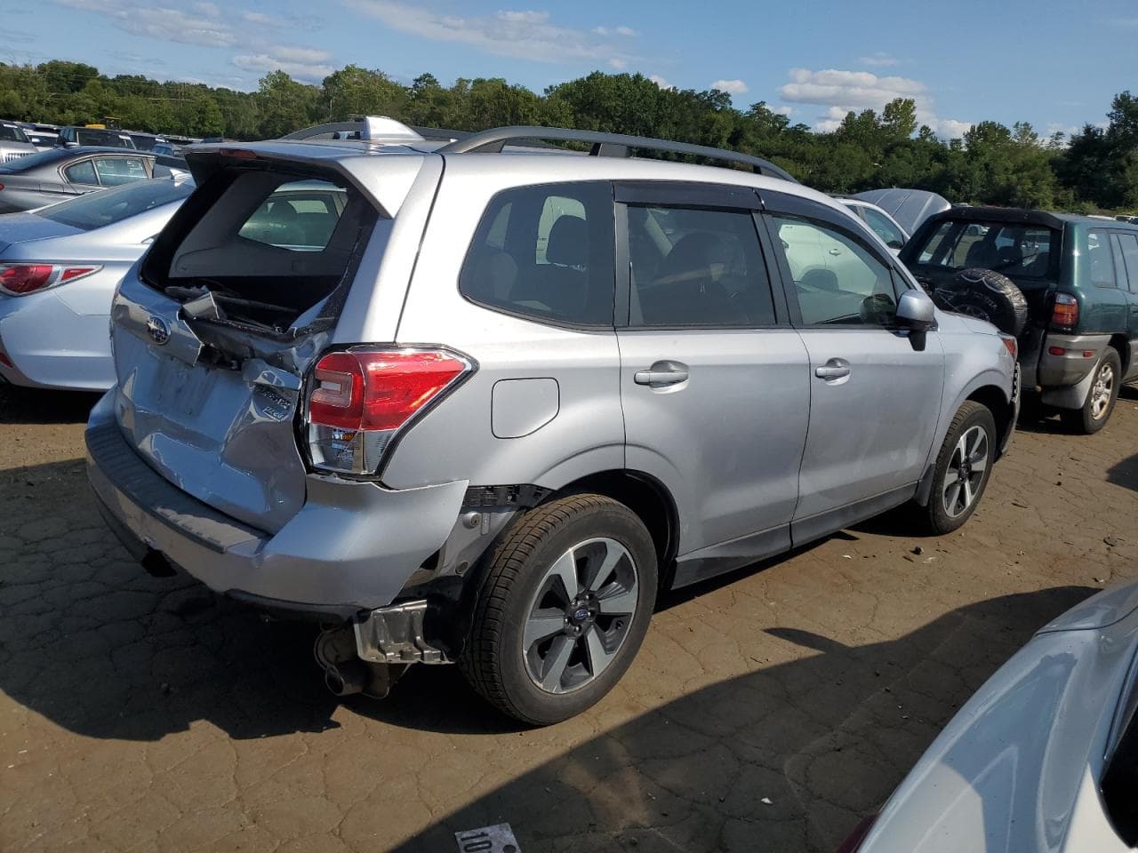 2017 Subaru Forester - foto 3