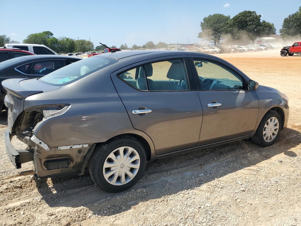 2016 Nissan Versa 1.6 S/1.6 S+/1.6 Sl/1.6 Sv - foto 3