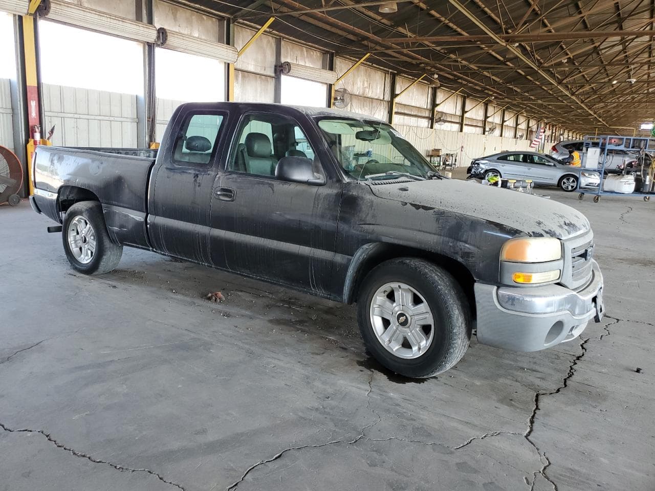 2004 GMC New Sierra C1500 - foto 4