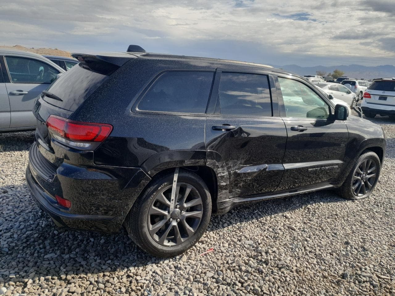 2018 Jeep Grand Cherokee Overland - foto 3