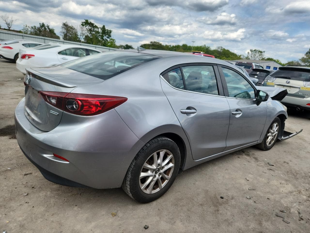 2015 Mazda 3 Grand Touring - foto 3