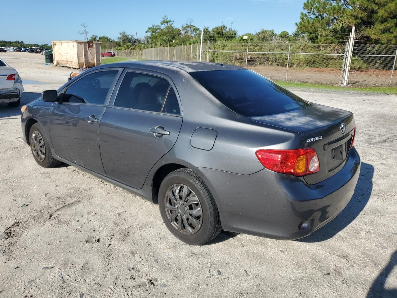 2010 Toyota Corolla Base - foto 2
