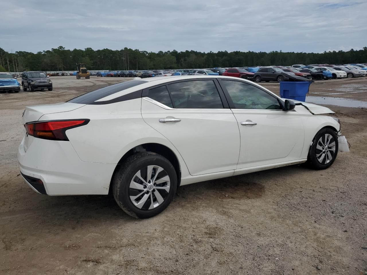 2025 Nissan Altima S - foto 3