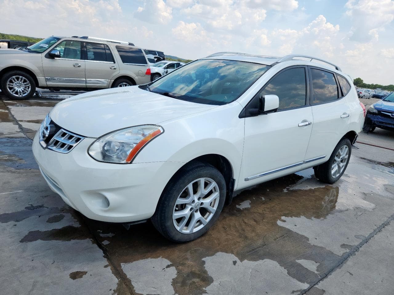 2012 Nissan Rogue S