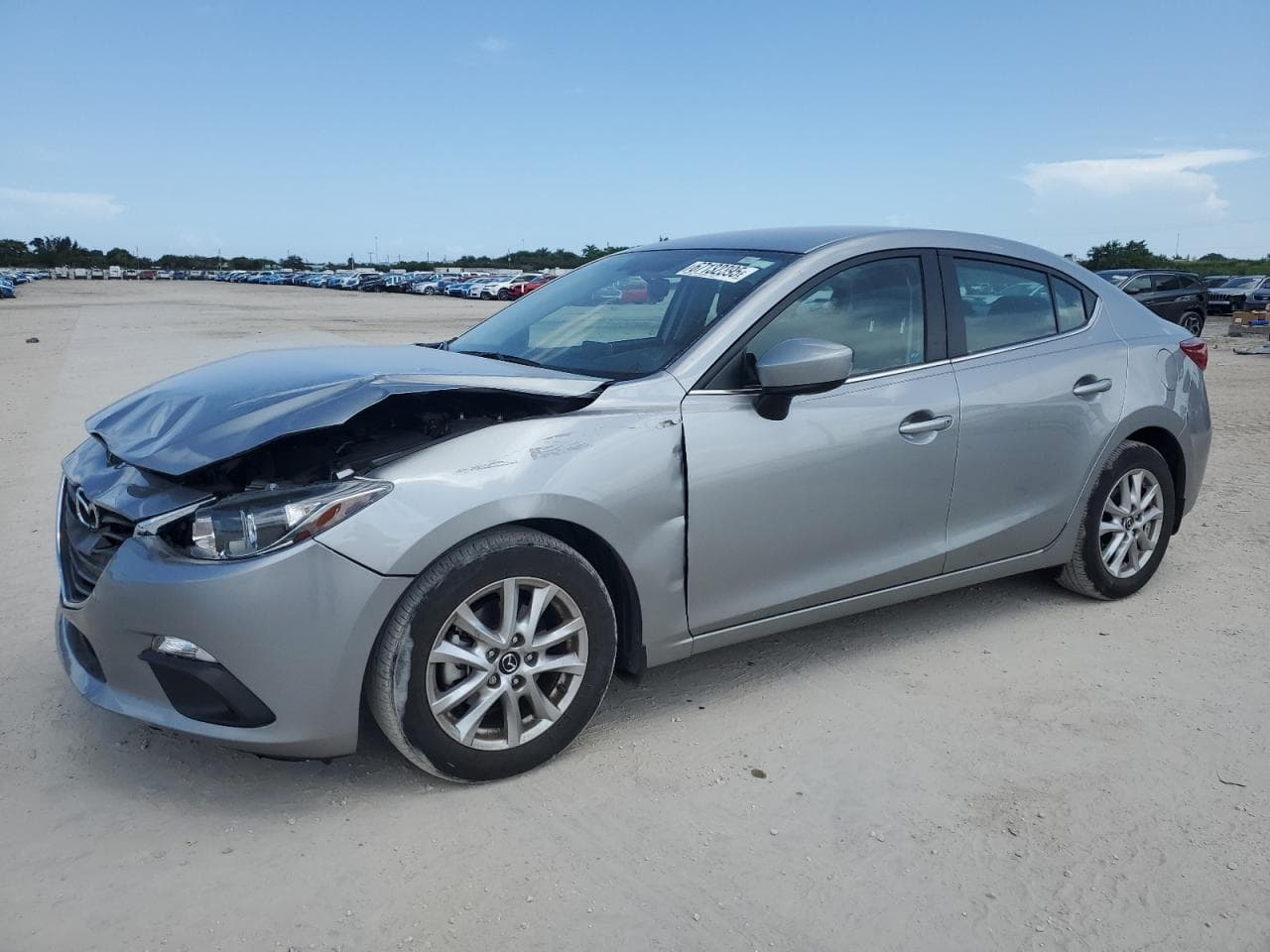 Mazda 3 2016 z USA