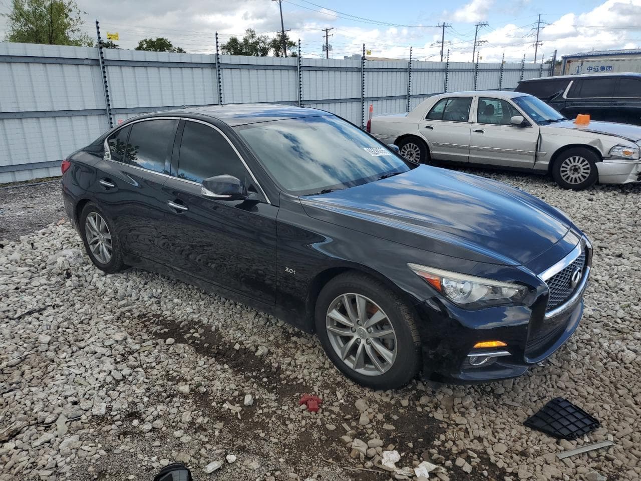 2016 Infiniti Q50 Premium - foto 4
