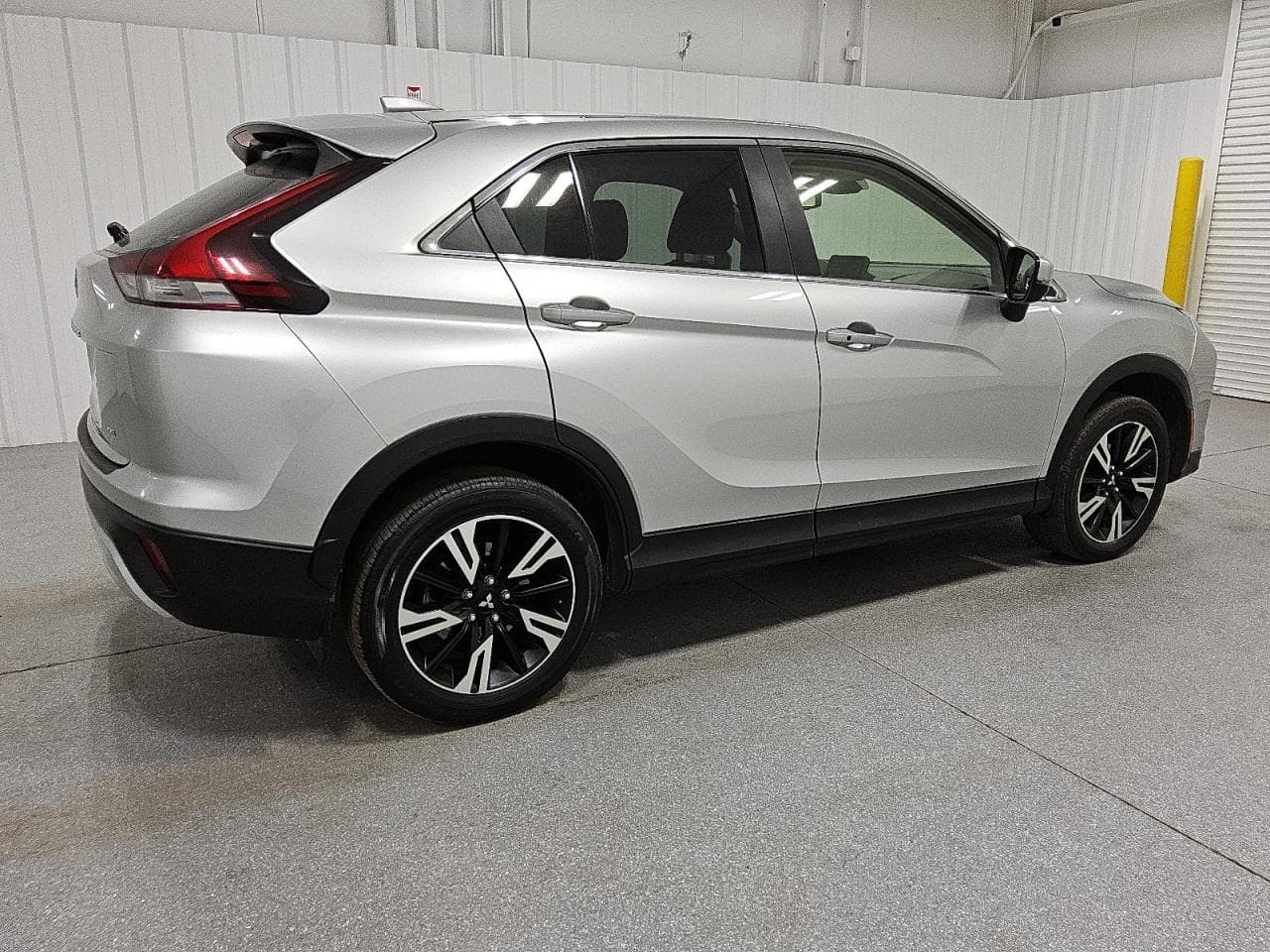 2023 Mitsubishi Eclipse Cross Se - foto 3