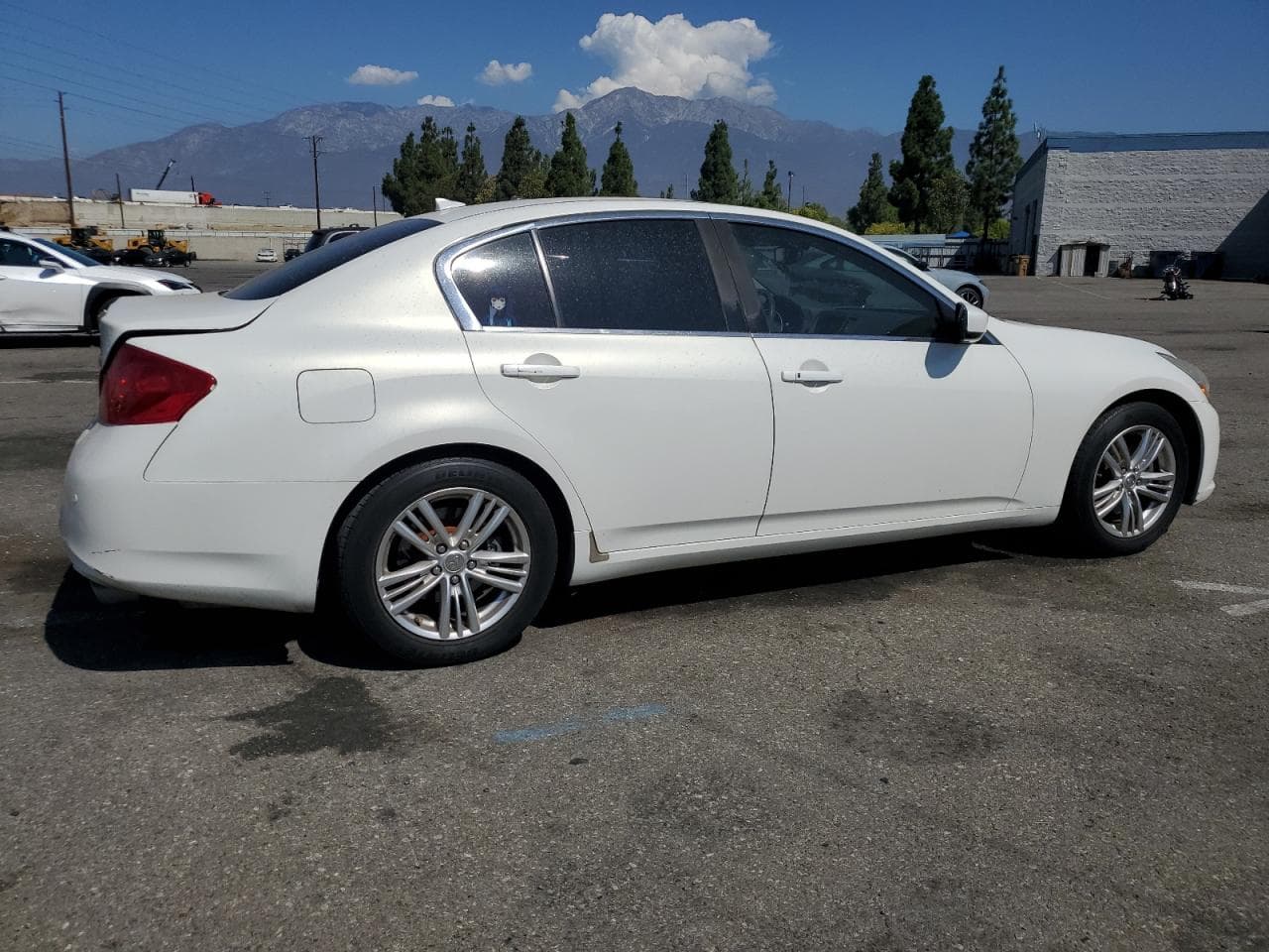 2011 Infiniti G37 Base - foto 3