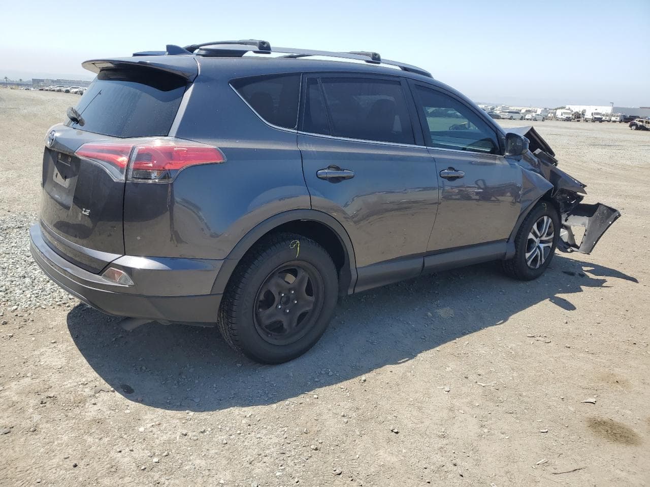 2017 Toyota Rav4 Le - foto 3