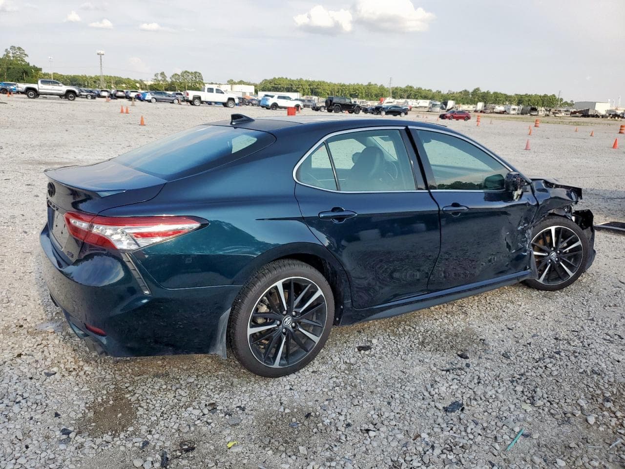 2020 Toyota Camry Xse - foto 3