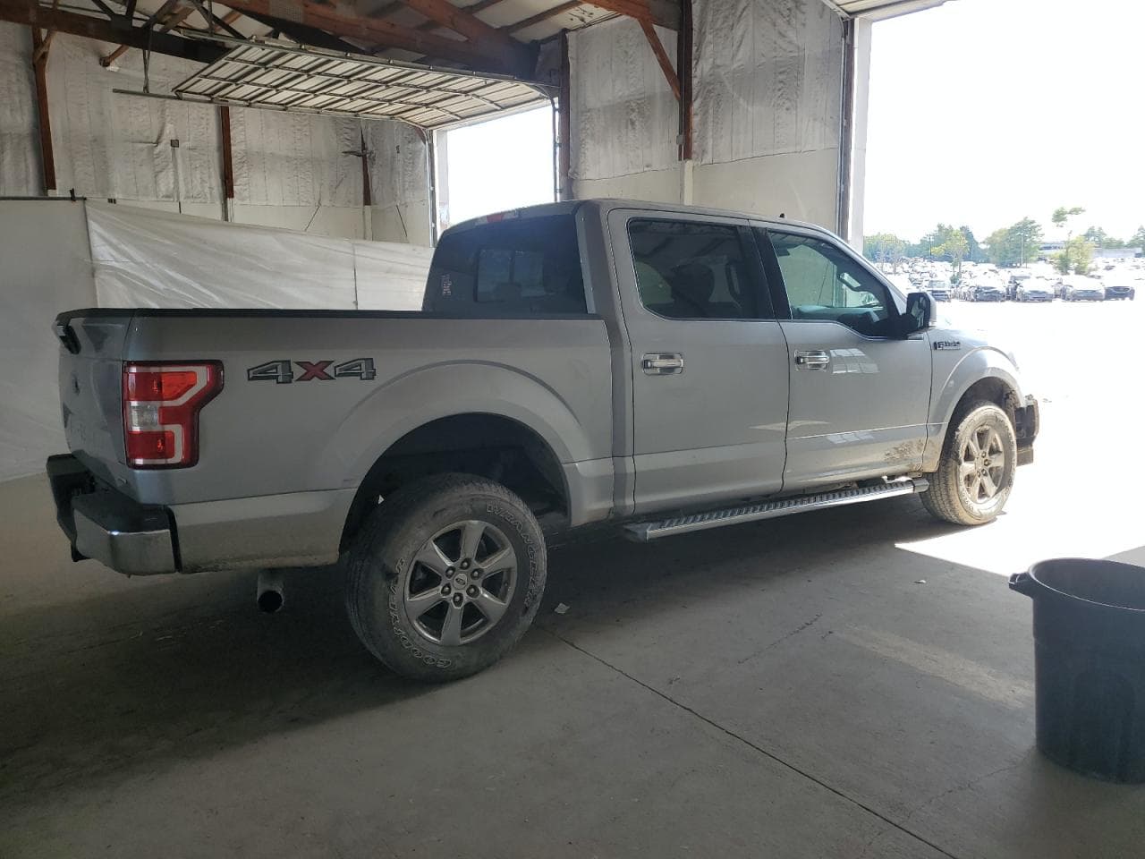 2020 Ford F150 Supercrew - foto 3