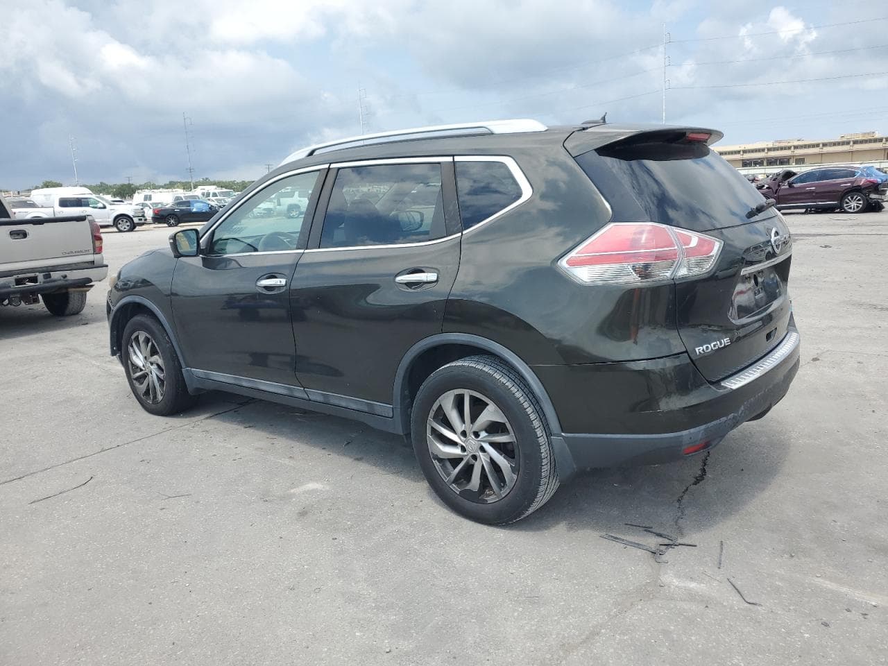 2014 Nissan Rogue S - foto 2