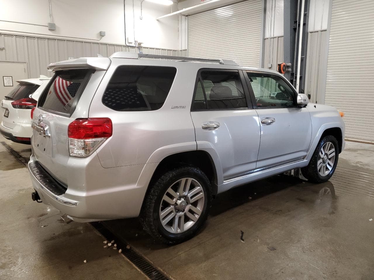 2011 Toyota 4Runner Sr5 - foto 3