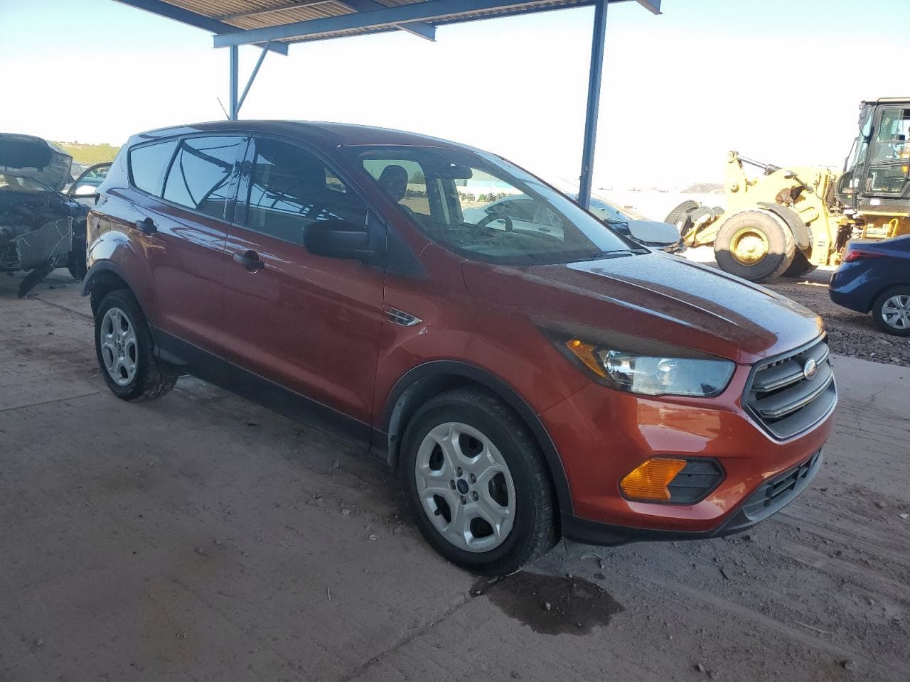 2019 Ford Escape S - foto 4