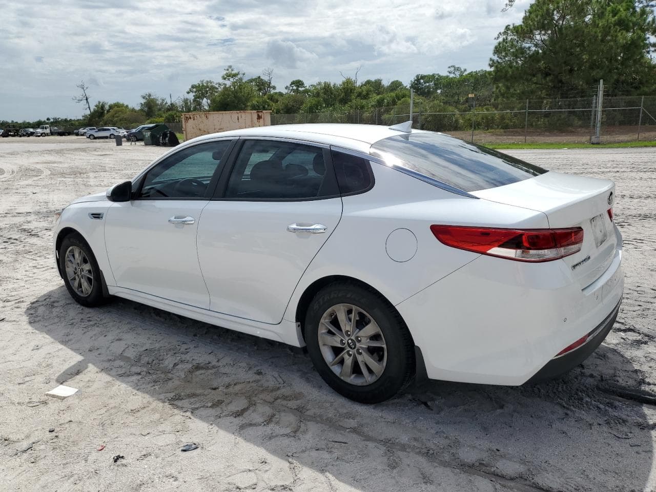 2018 Kia Optima Lx - foto 2