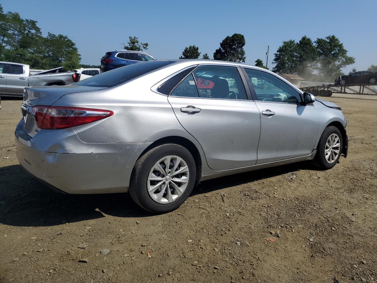 2016 Toyota Camry Le - foto 3