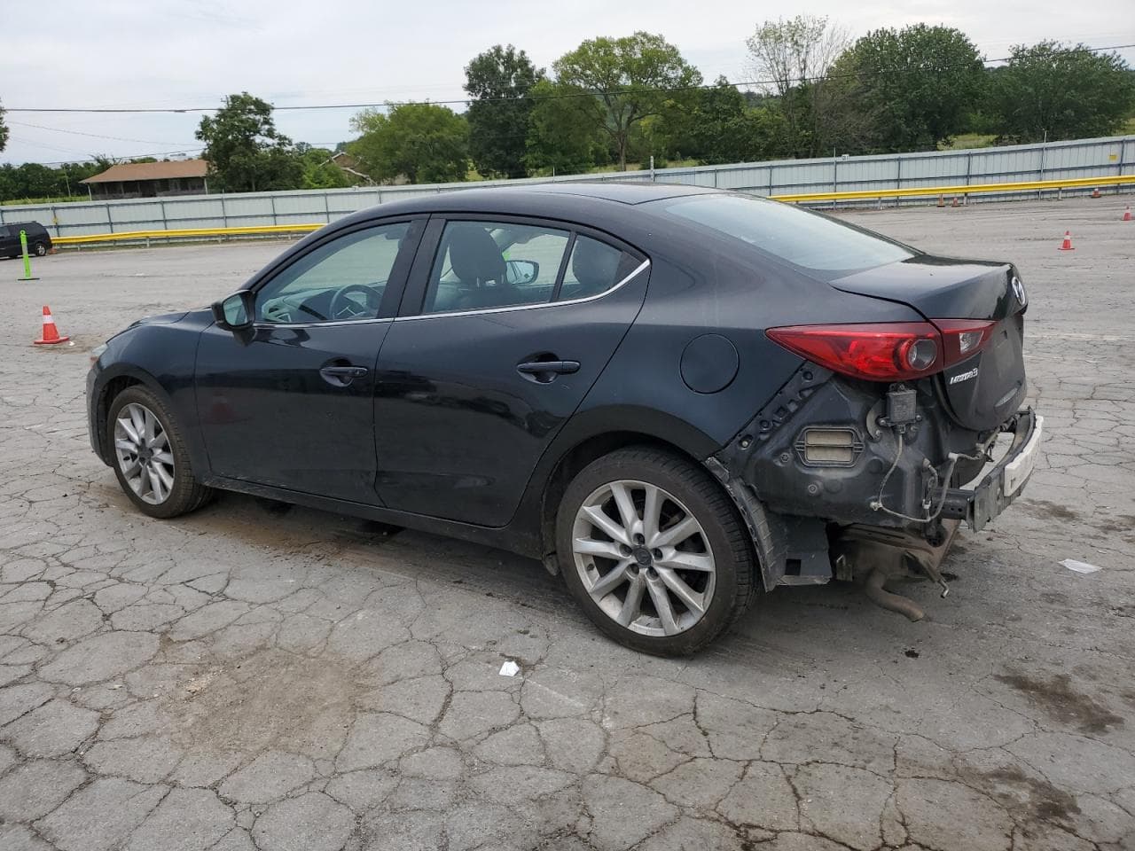 2017 Mazda 3 Touring - foto 2
