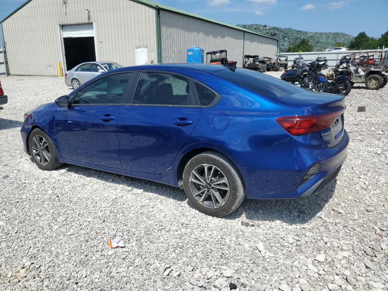 2023 Kia Forte Lx - foto 2