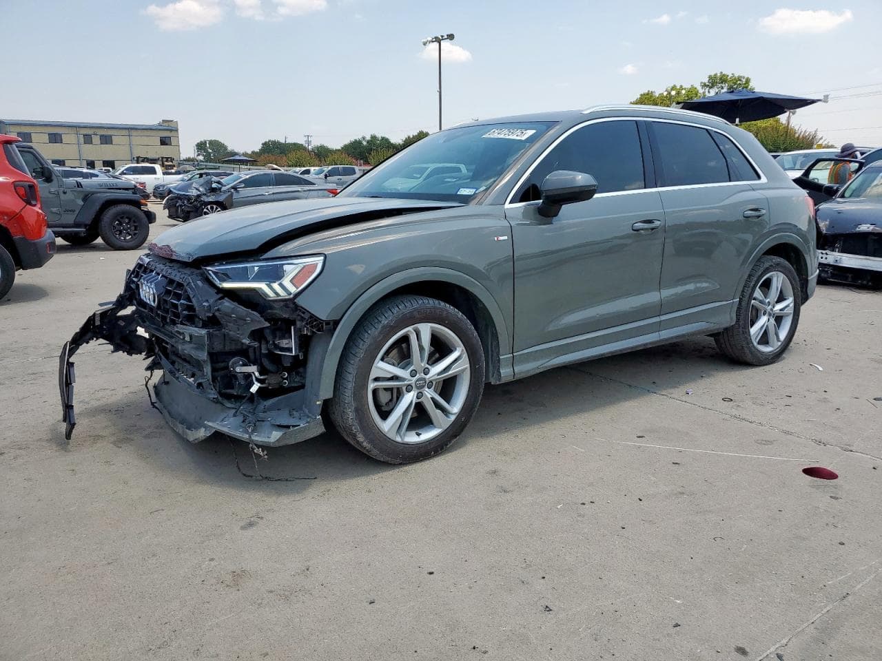 2020 Audi Q3 z USA