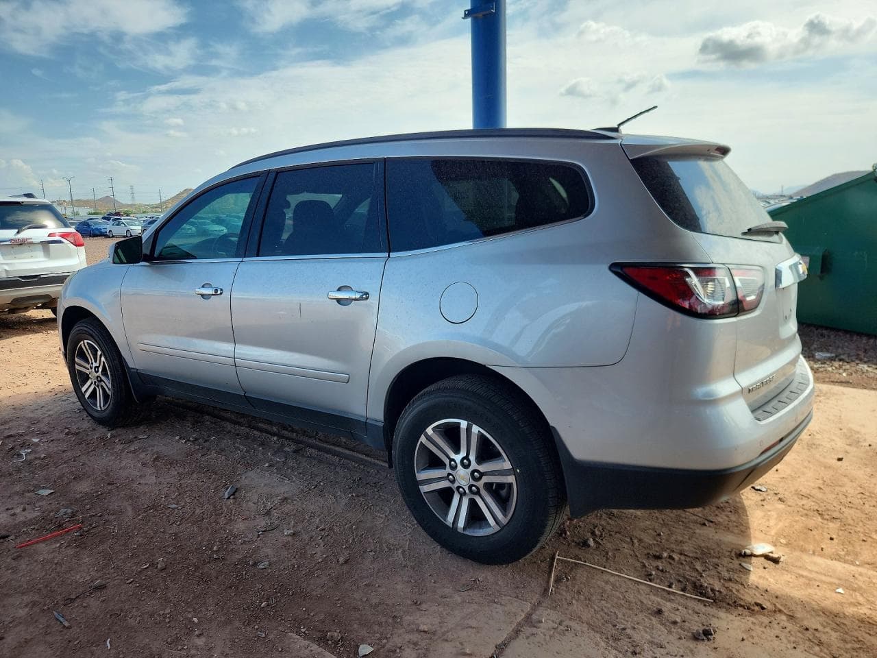 2017 Chevrolet Traverse Lt - foto 2