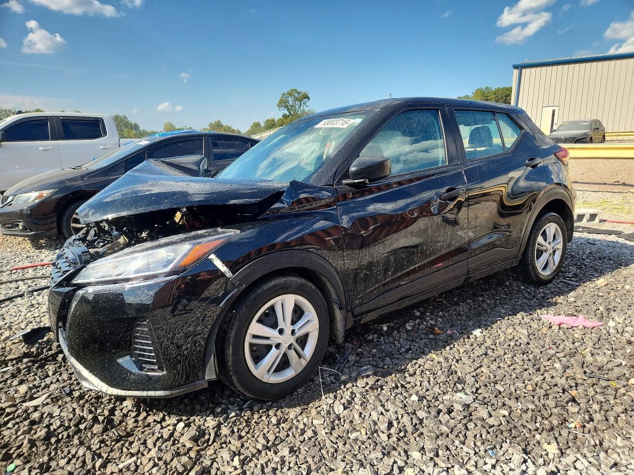 2024 Nissan Kicks S