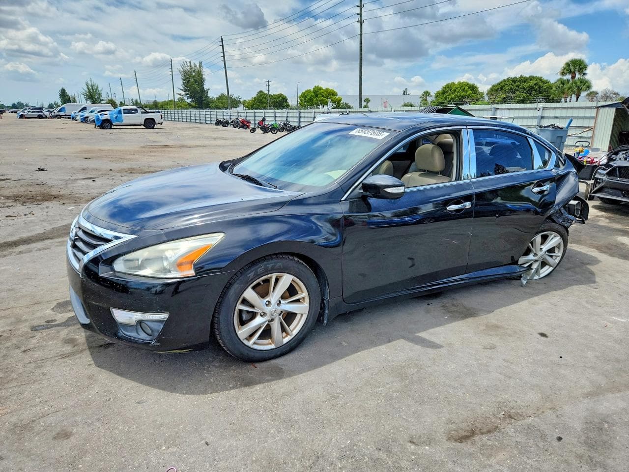 Nissan Altima 2014 z USA