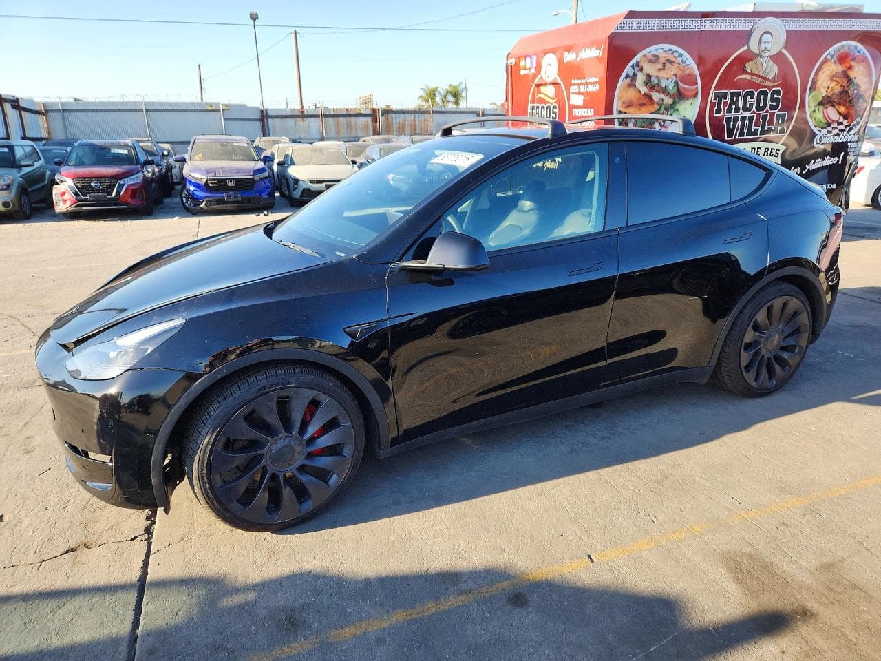 Tesla Model Y 2021 z USA
