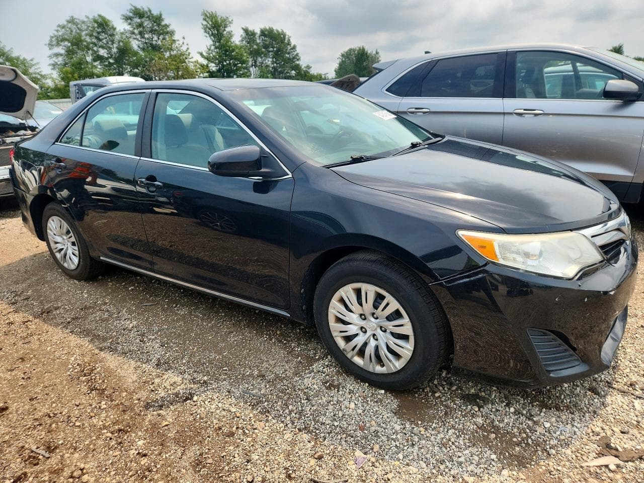 2014 Toyota Camry Le - foto 4