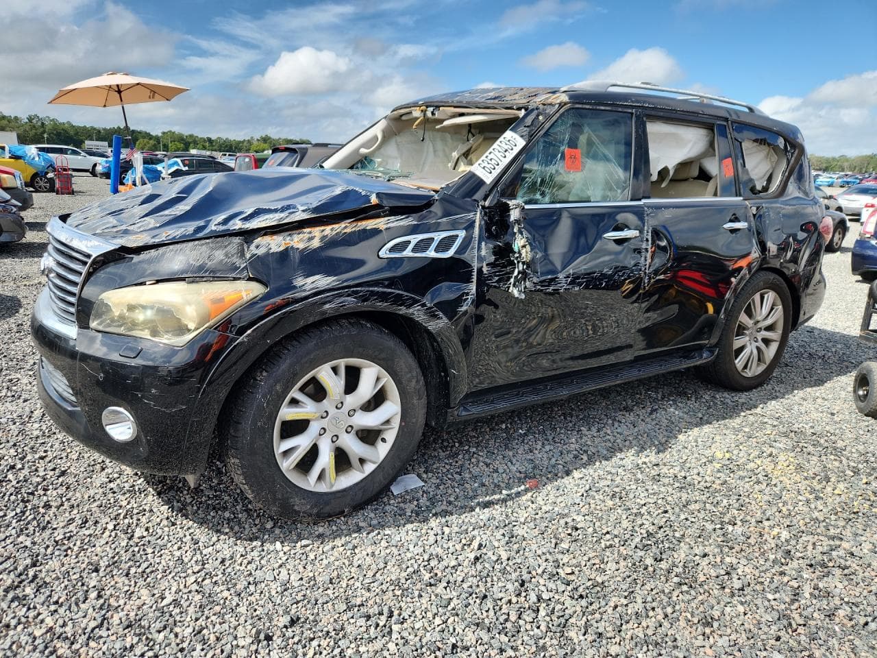 Infiniti QX56 2012 z USA