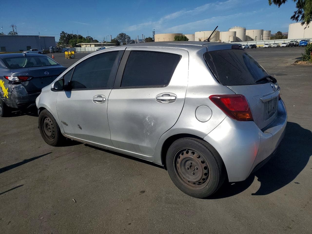 2015 Toyota Yaris 5-Door L - foto 2