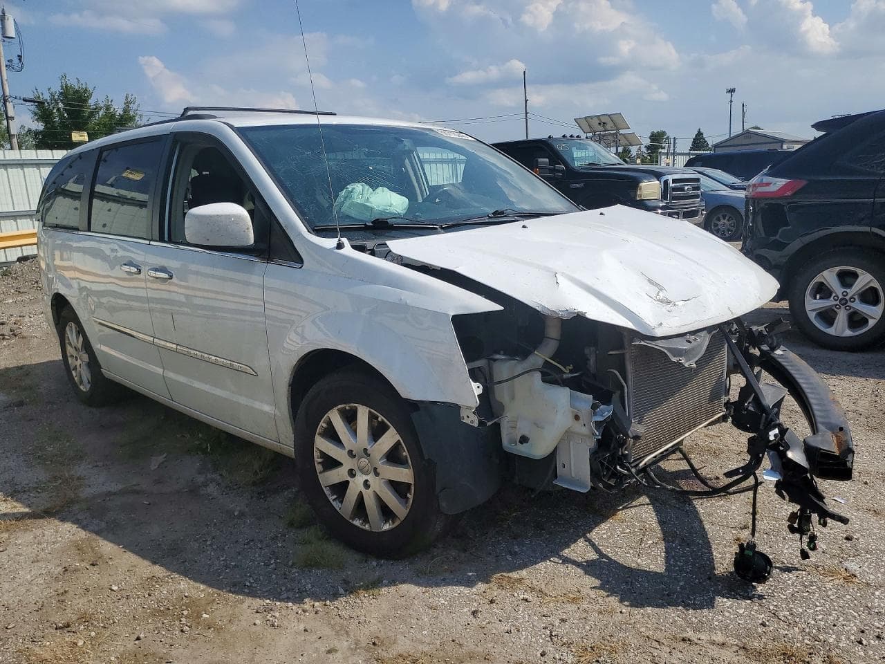2015 Chrysler Town & Country Touring - foto 4