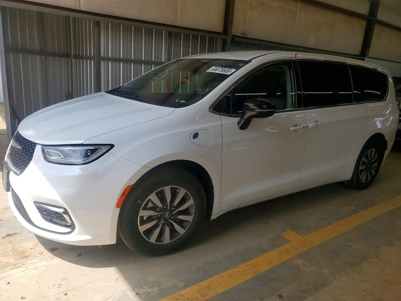 Chrysler Pacifica 2024 z USA