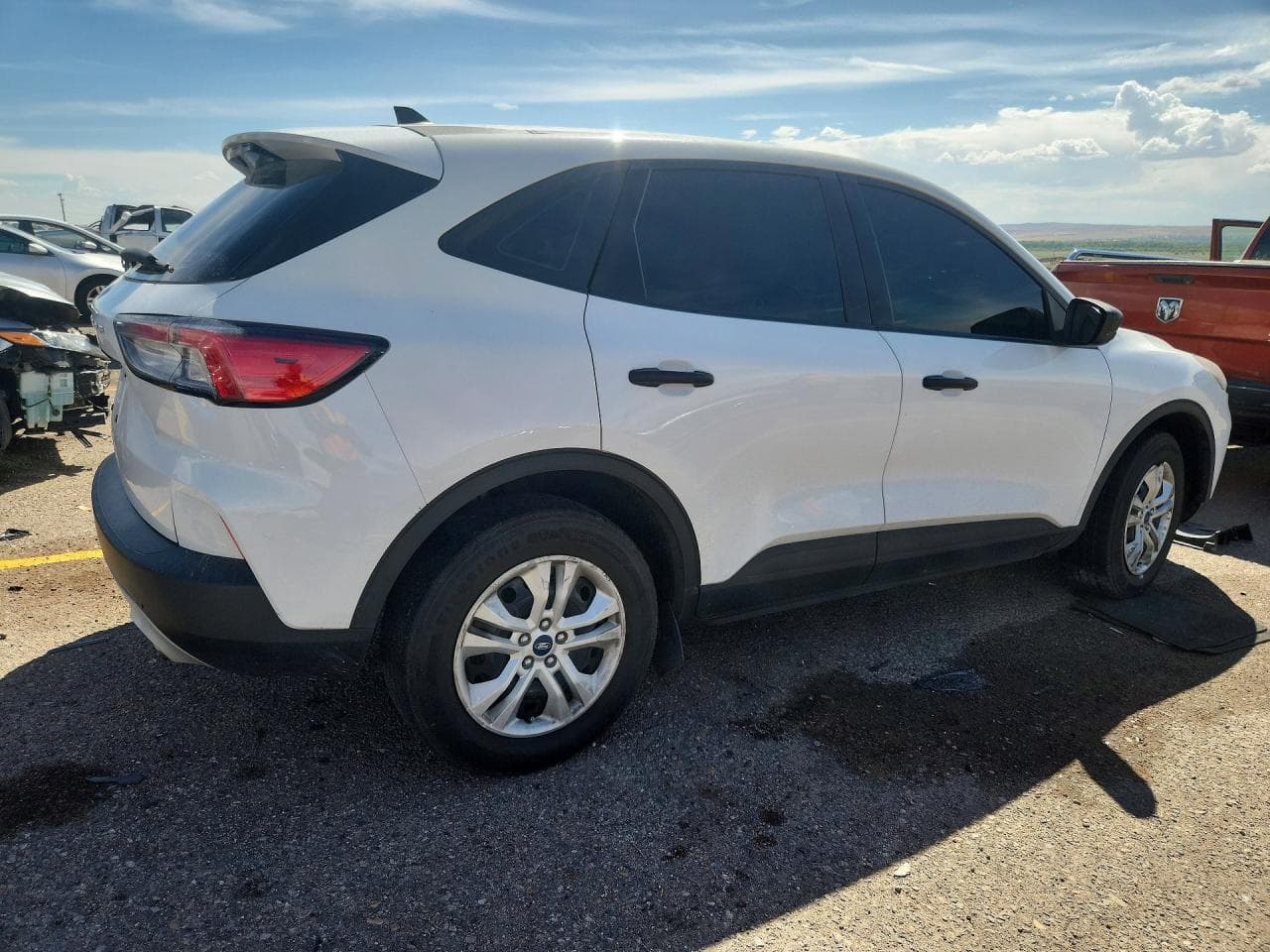 2020 Ford Escape S - foto 3