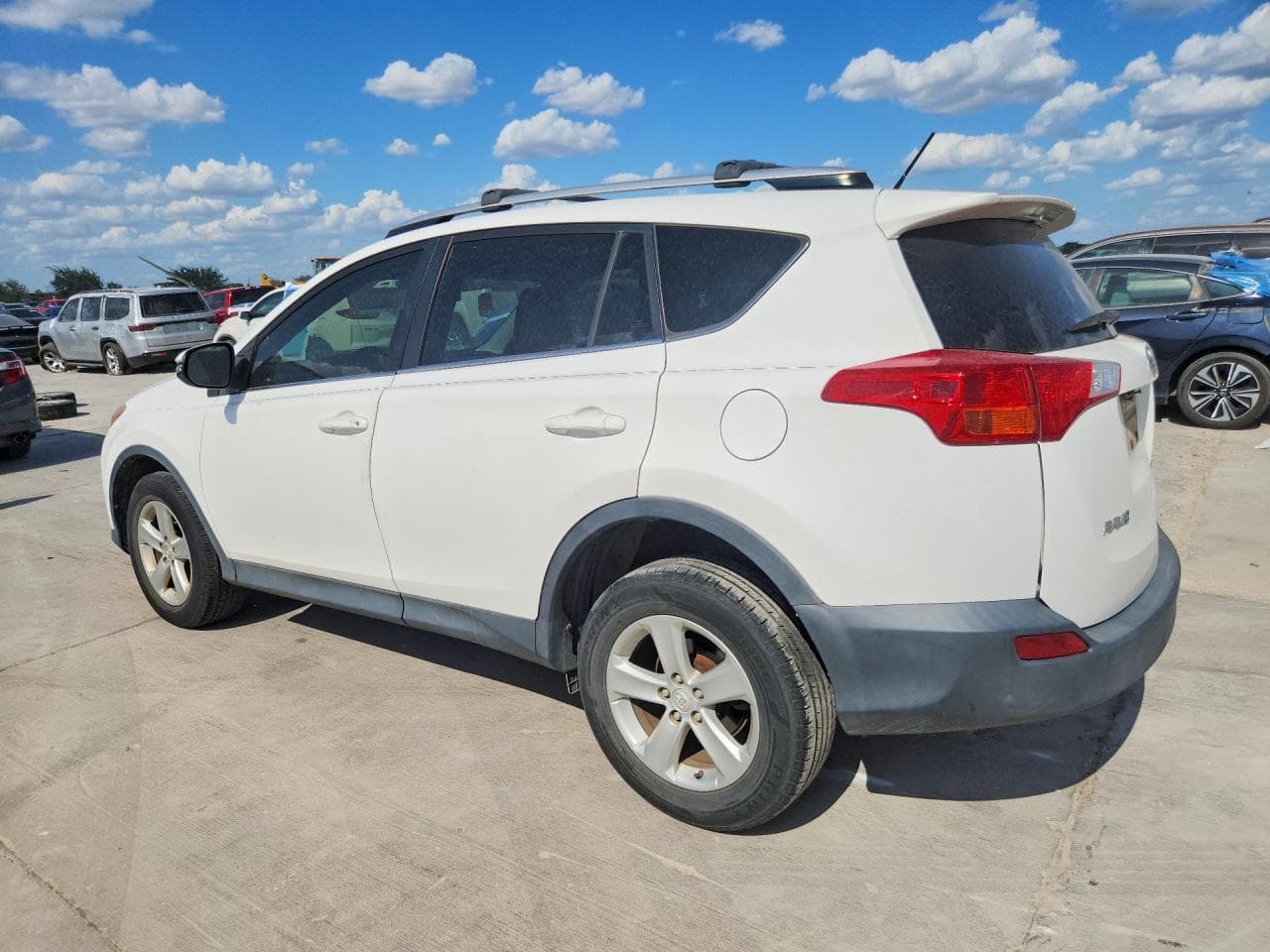 2013 Toyota Rav4 Xle - foto 2