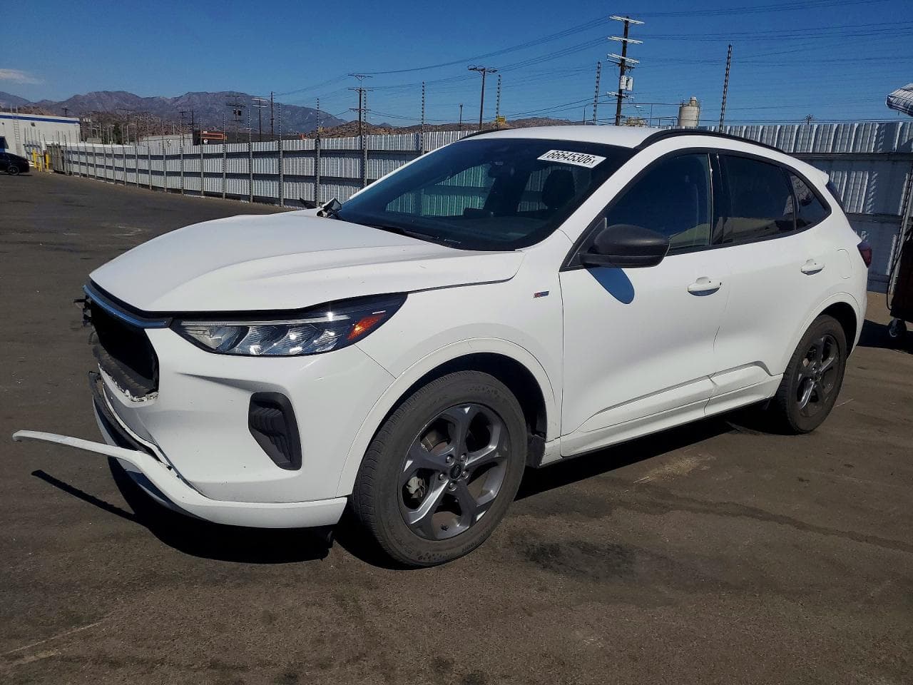 2023 Ford Escape St Line