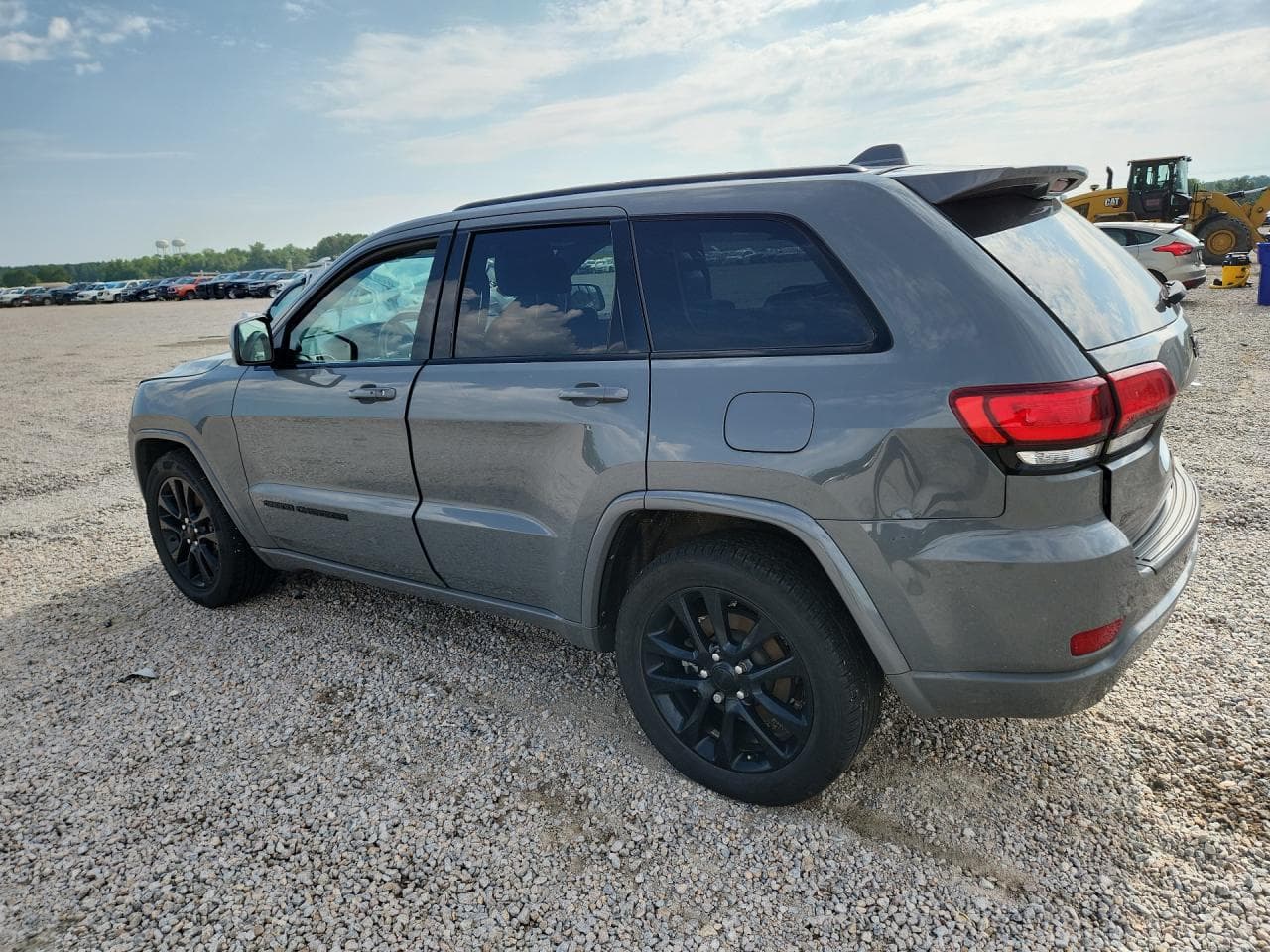 2021 Jeep Grand Cherokee Laredo - foto 2