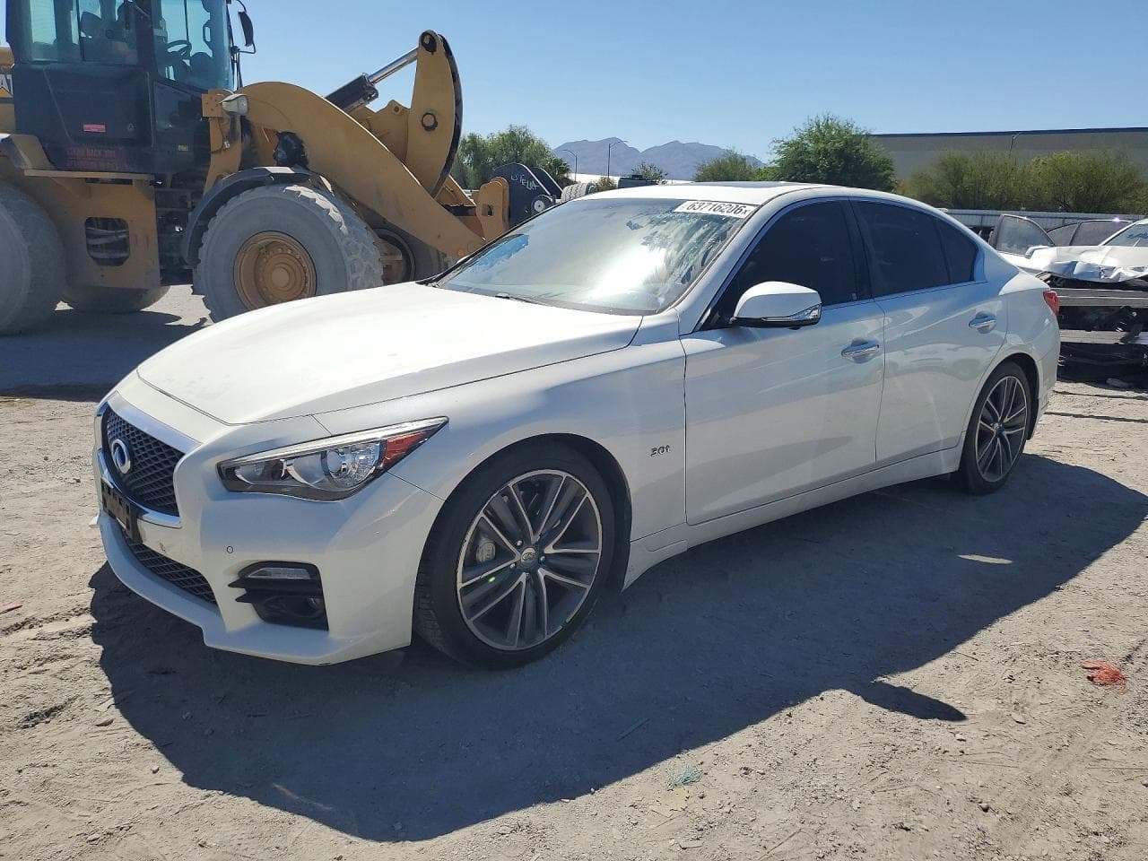 Infiniti Q50 2016 z USA