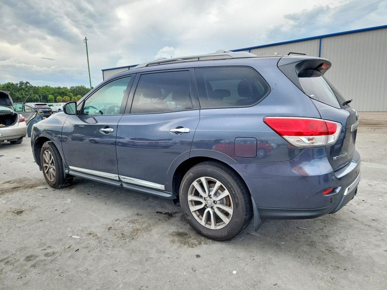 2014 Nissan Pathfinder S - foto 2