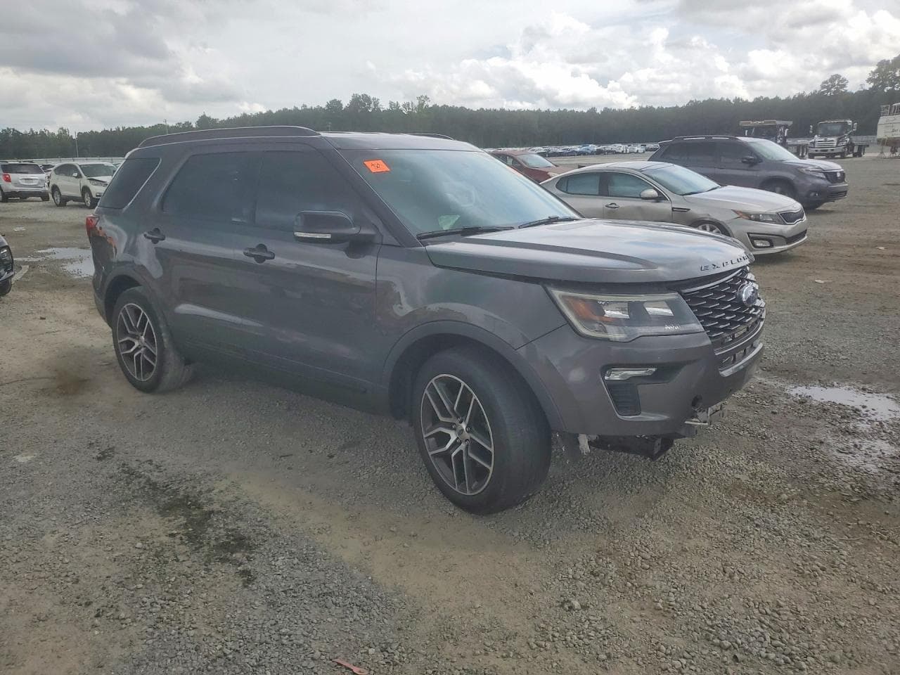 2019 Ford Explorer Sport - foto 4