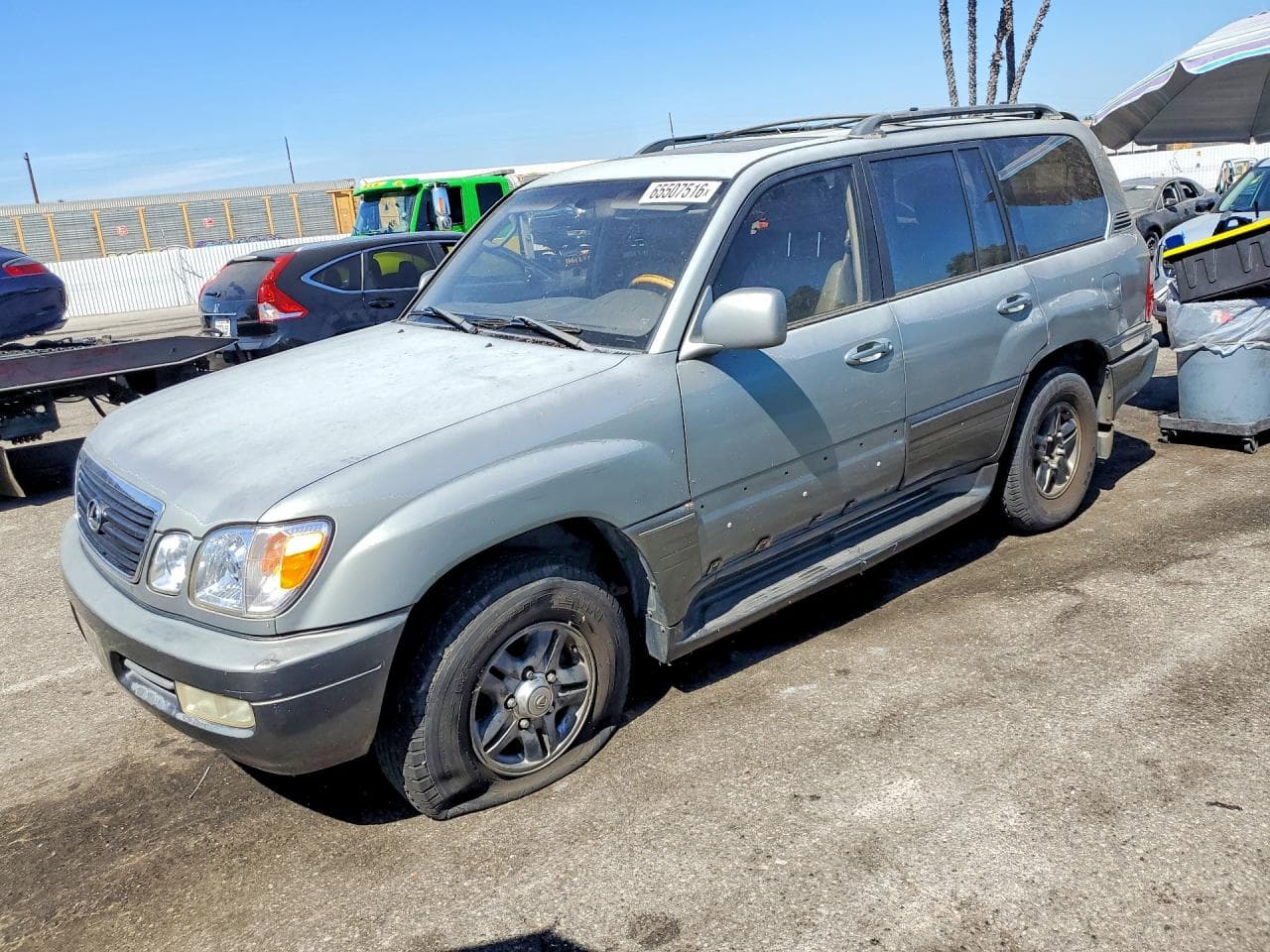 Lexus LX 2001 z USA