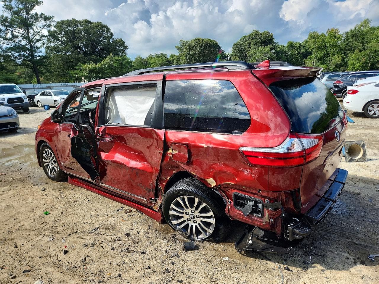 2019 Toyota Sienna Xle Premium 8-Passenger - foto 2