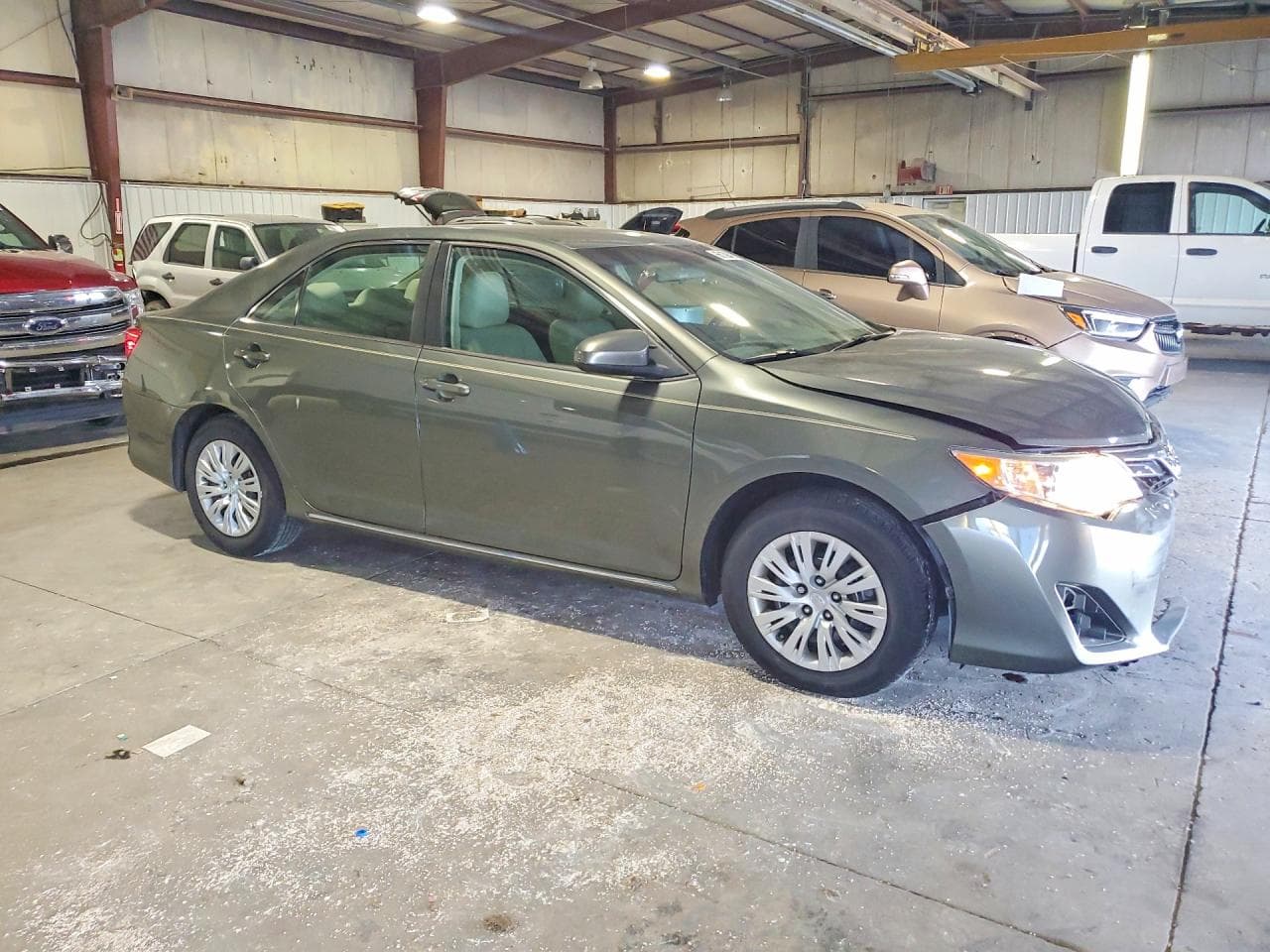 2012 Toyota Camry Le - foto 4