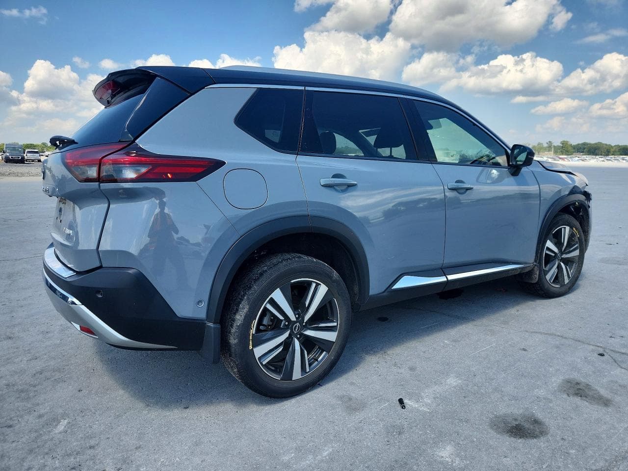 2023 Nissan Rogue Platinum - foto 3