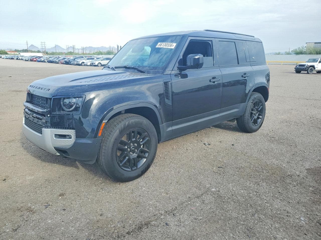 Land Rover Defender 2023 z USA
