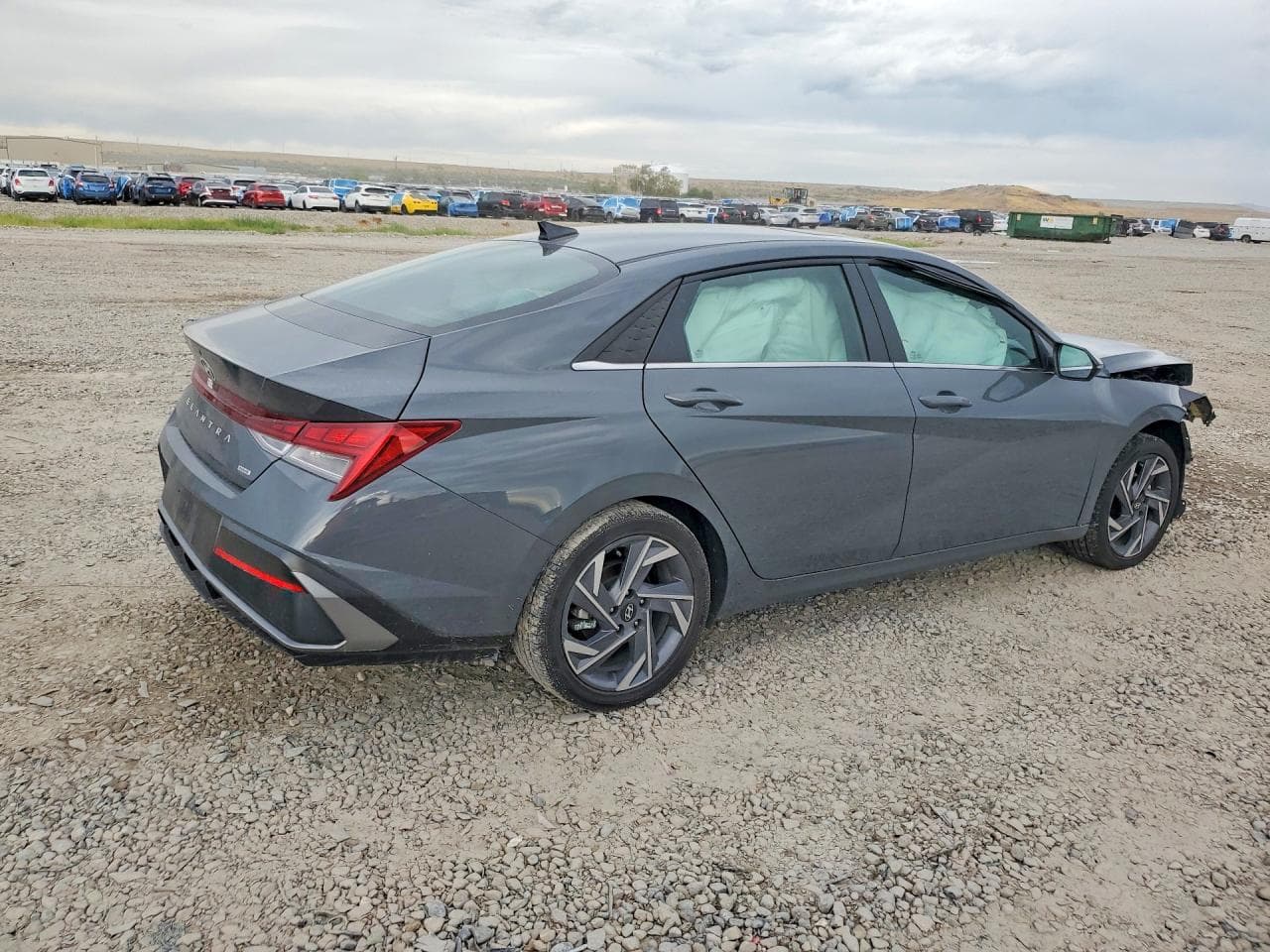 2026 Hyundai Elantra Limited - foto 3