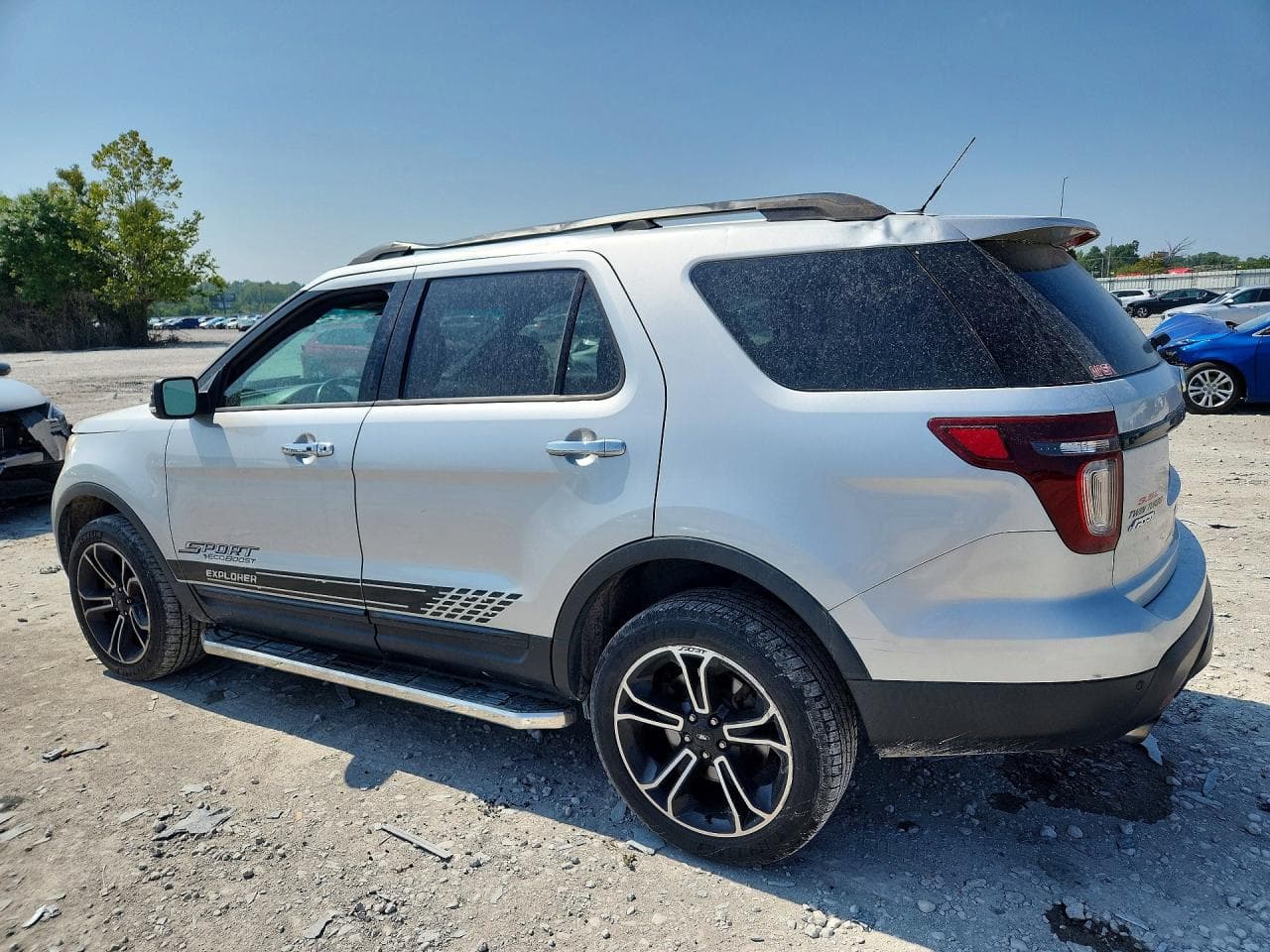 2014 Ford Explorer Sport - foto 2