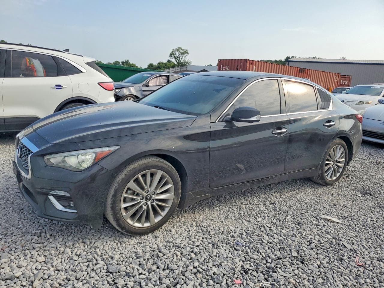 Infiniti Q50 2022 z USA